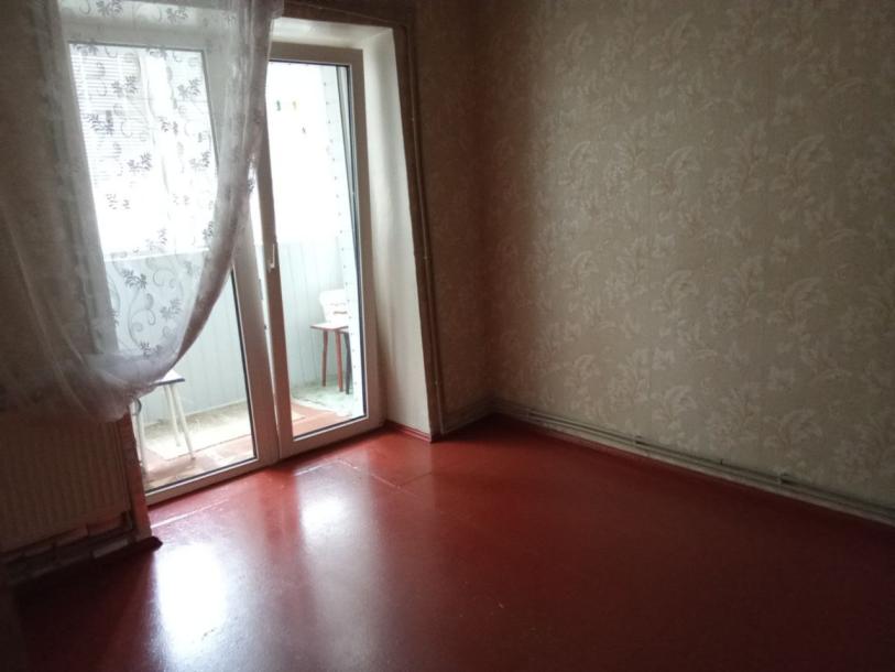 Квартира, 3-кімн., Чугуев, Чугуевский район, Гвардейская