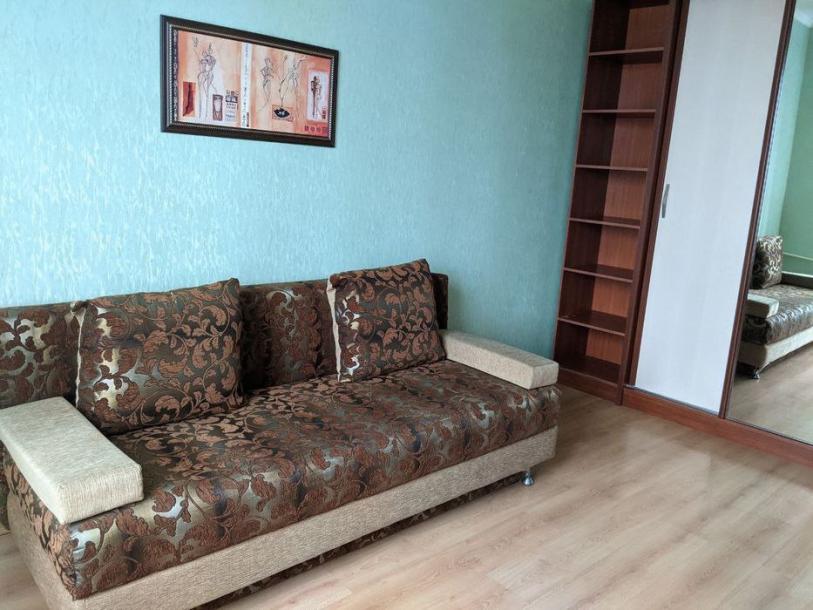 Квартира, 2-кімн., Харьков, Госпром, Науки пр.