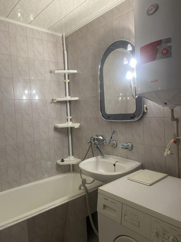 Квартира, 4-кімн., Харьков, 1 Северная Салтовка, Соборности Украины (Дружбы Народов)