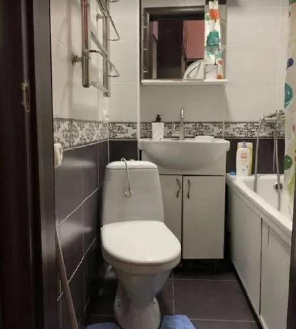 Гостинка, Харьков, Спортивная метро, Добровольцев (Молодой Гвардии) Гостинка, Харьков, Спортивная метро, Добровольцев (Молодой Гвардии)