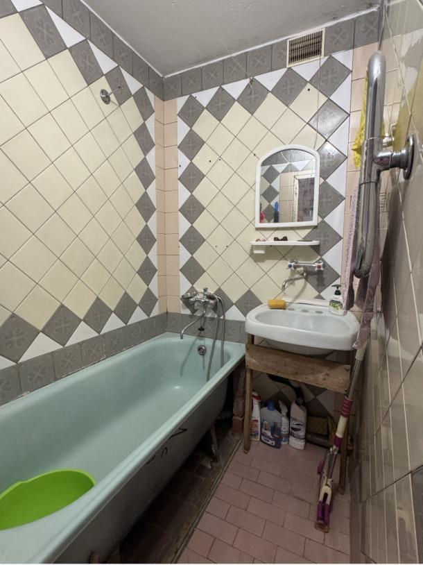 Квартира, 3-кімн., Харьков, Алексеевка, Людвига Свободы пр.