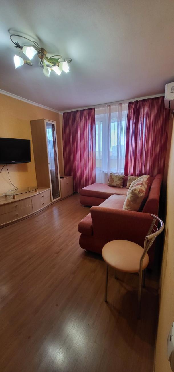 Квартира, 1-кімн., Харьков, Алексеевка, Победы пр.