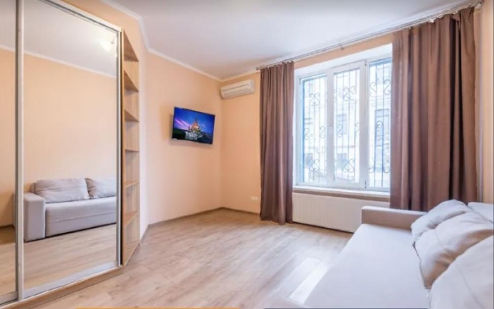 Квартира, 1-кімн., Харьков, Центр, Лопанский пер.