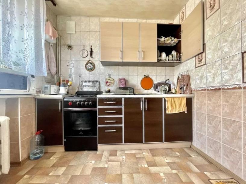 Квартира, 3-кімн., Харьков, Холодная Гора, Кашубы