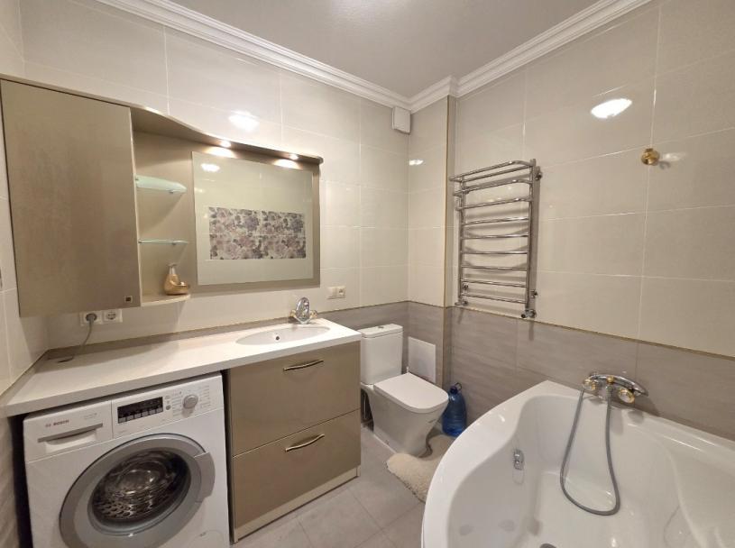 Квартира, 2-кімн., Харьков, Нагорный, Каразина