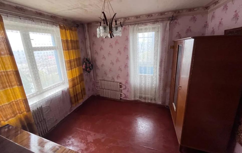 Квартира, 3-кімн., Харьков, Основа, Валдайская