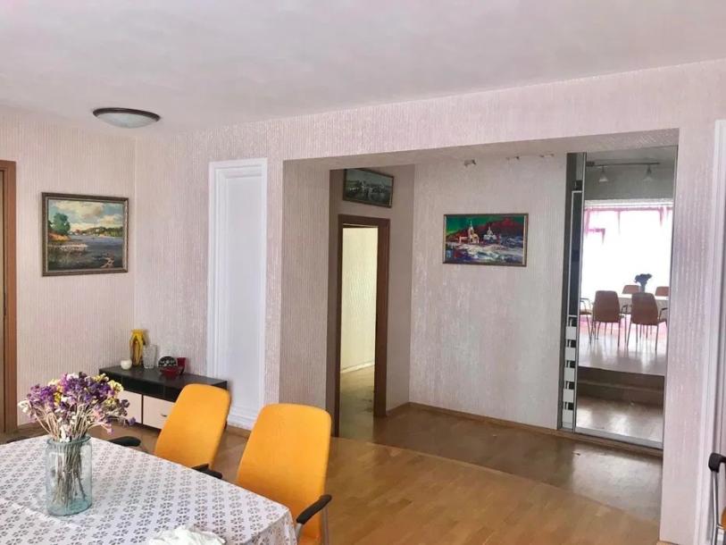 Квартира, 4-кімн., Харьков, Центр, Университетская