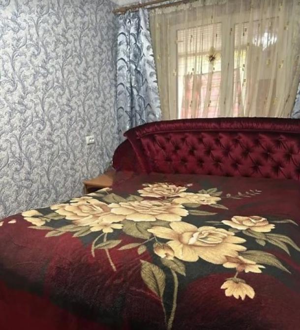 Квартира, 3-кімн., Харьков, 531м/р, Непокоренных (Героев Труда)