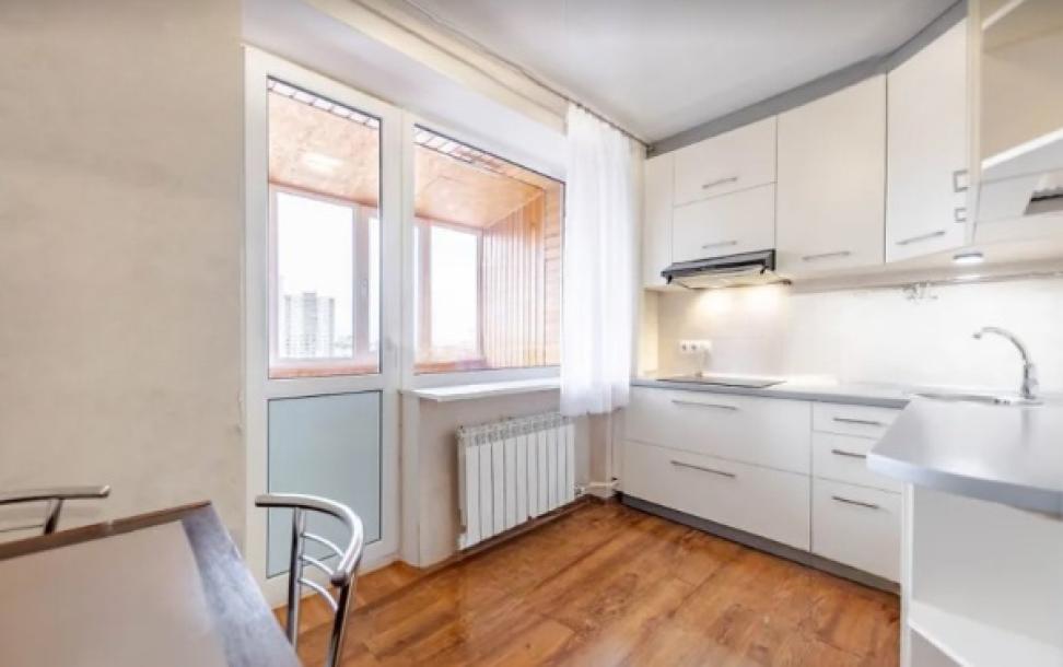 Квартира, 1-кімн., Харьков, Спортивная метро, Георгия Тарасенко (Плехановская)