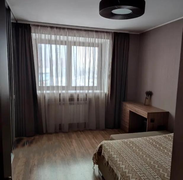 Квартира, 4-кімн., Харьков, Павлово Поле, Науки пр.