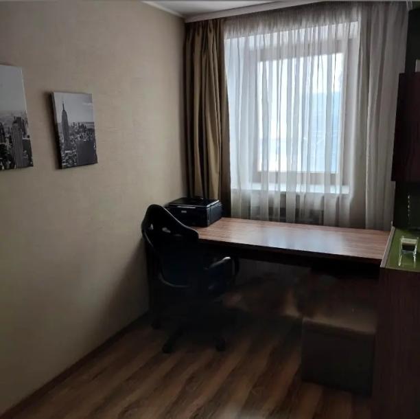 Квартира, 4-кімн., Харьков, Павлово Поле, Науки пр.