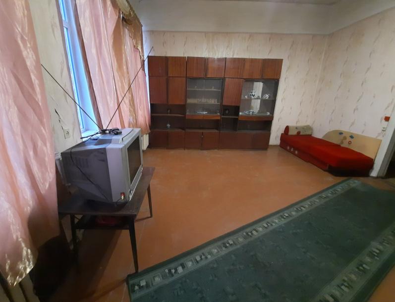 Квартира, 1-кімн., Харьков, Центр, Фейербаха пл.