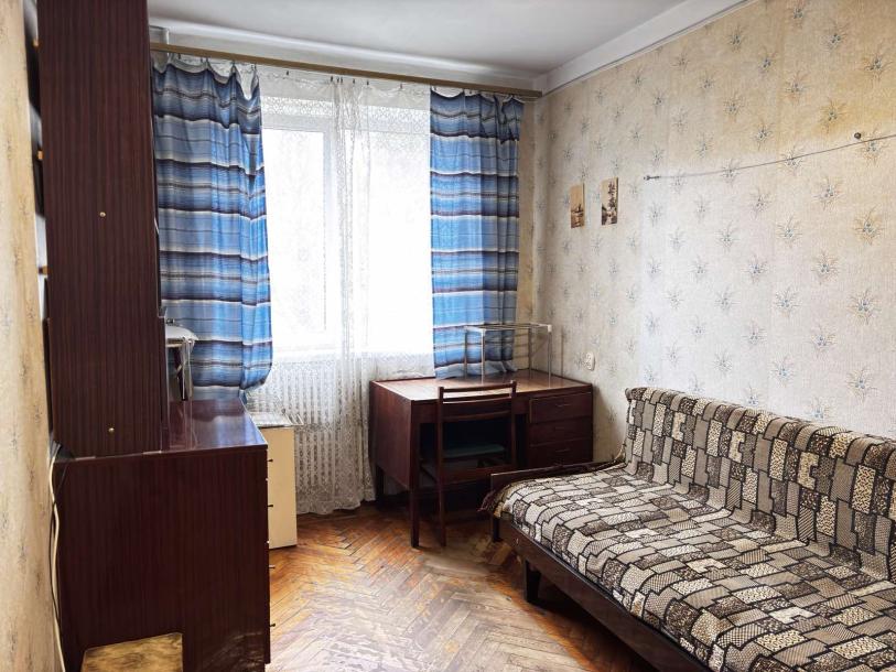 Квартира, 3-кімн., Харьков, 656м/р, Гвардейцев Широнинцев