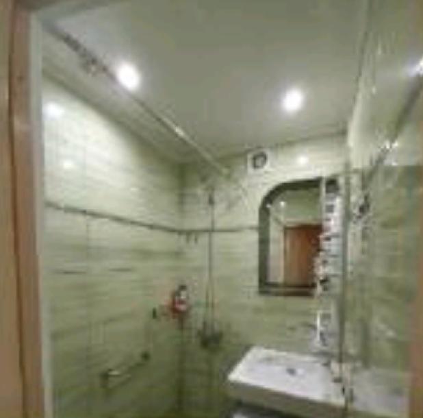 Квартира, 3-кімн., Харьков, Павлово Поле, 23 Августа