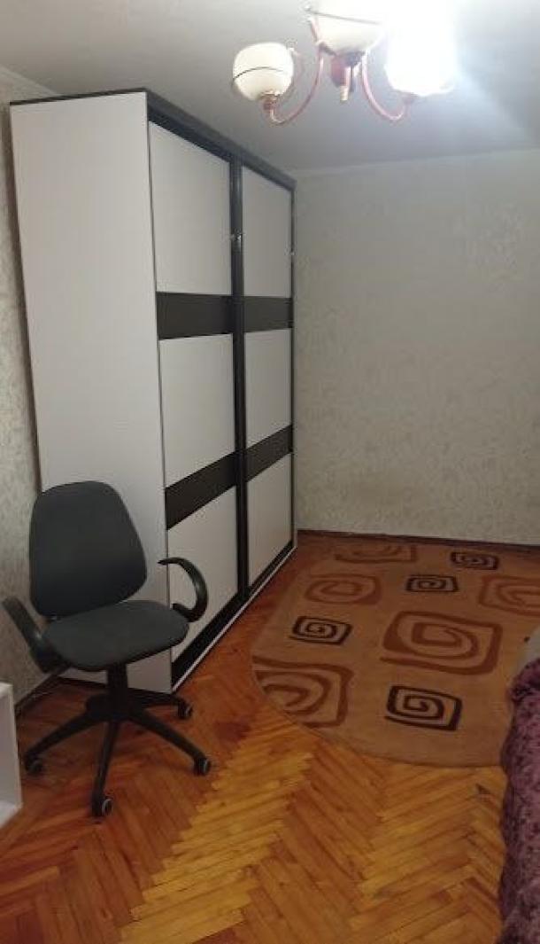 Квартира, 1-кімн., Харьков, 531м/р, Гвардейцев Широнинцев Квартира, 1-кімн., Харьков, 531м/р, Гвардейцев Широнинцев