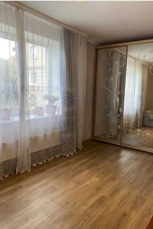 Квартира, 3-кімн., Харьков, Защитников Украины метро, Героев Харькова пр-т