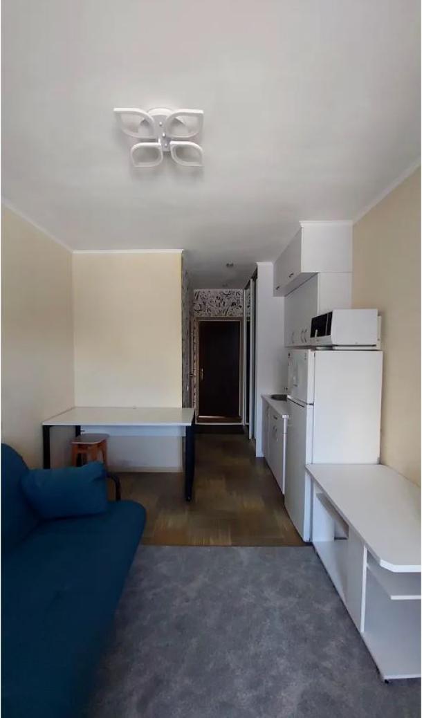 Гостинка, Харьков, Спортивная метро, Добровольцев (Молодой Гвардии) Гостинка, Харьков, Спортивная метро, Добровольцев (Молодой Гвардии)