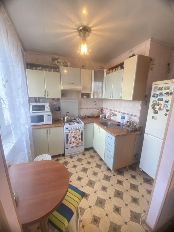 Квартира, 2-кімн., Харьков, 604м/р, Тракторостроителей просп.