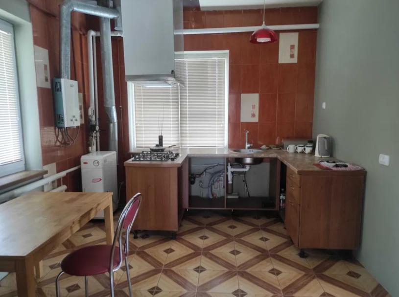 Дом, 3-кімн., Мерефа, Харьковский район