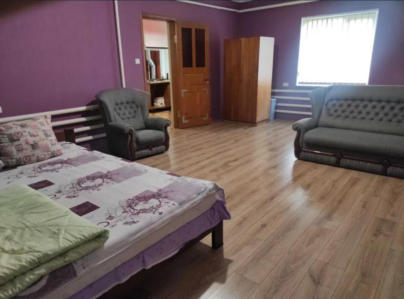 Дом, 3-кімн., Мерефа, Харьковский район