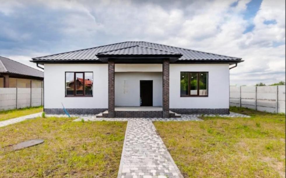 Дом, 4-кімн., Харьков, Большая Даниловка