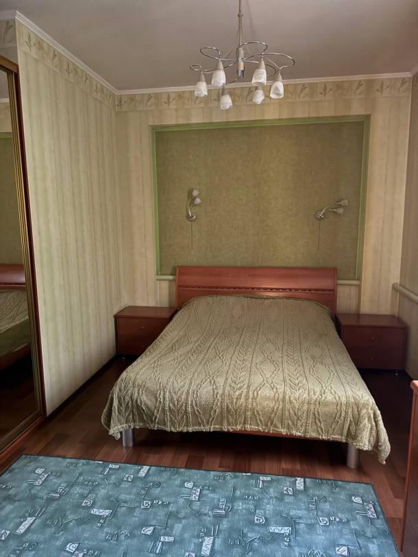 Дом, 4-кімн., Харьков, Аэропорт