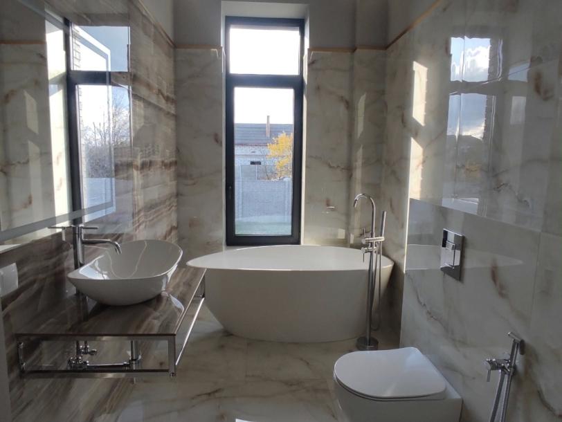 Дом, 4-кімн., Харьков, Павленки