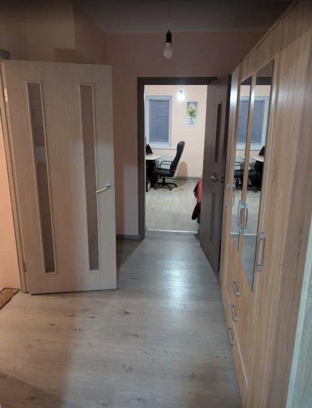 Дом, 3-кімн., Харьков, Новоселовка