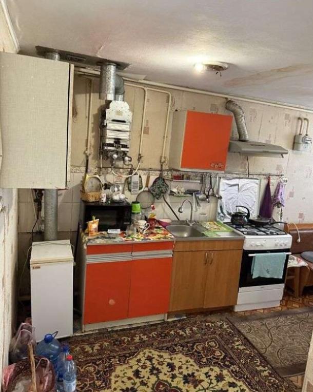 Дом, 2-кімн., Харьков, Новоселовка