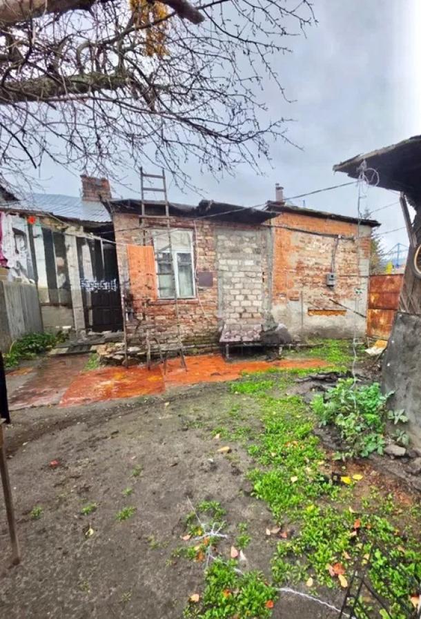 Дом, 3-кімн., Харьков, Спортивная метро