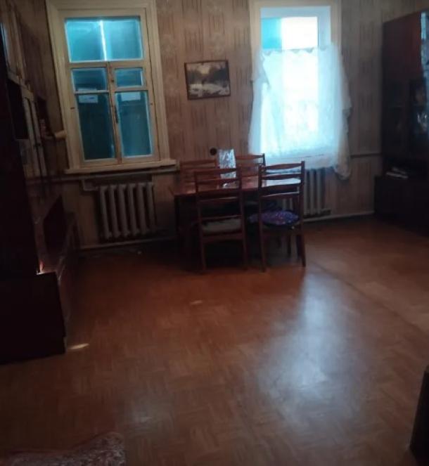 Дом, 4-кімн., Харьков, 626м/р