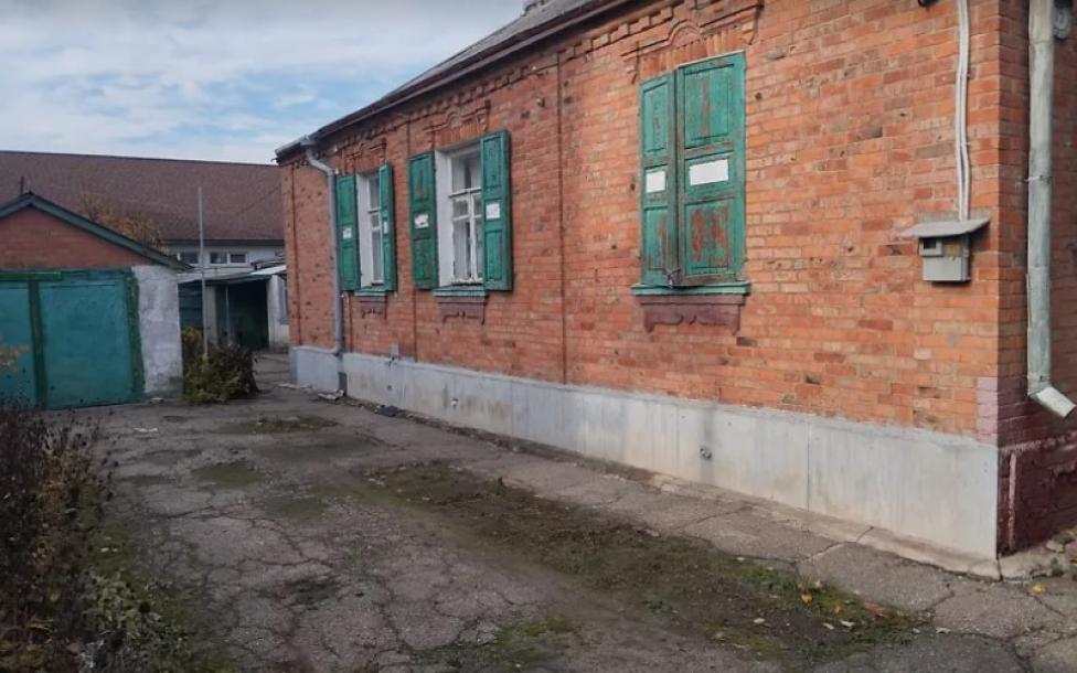 Дом, 4-кімн., Харьков, 626м/р