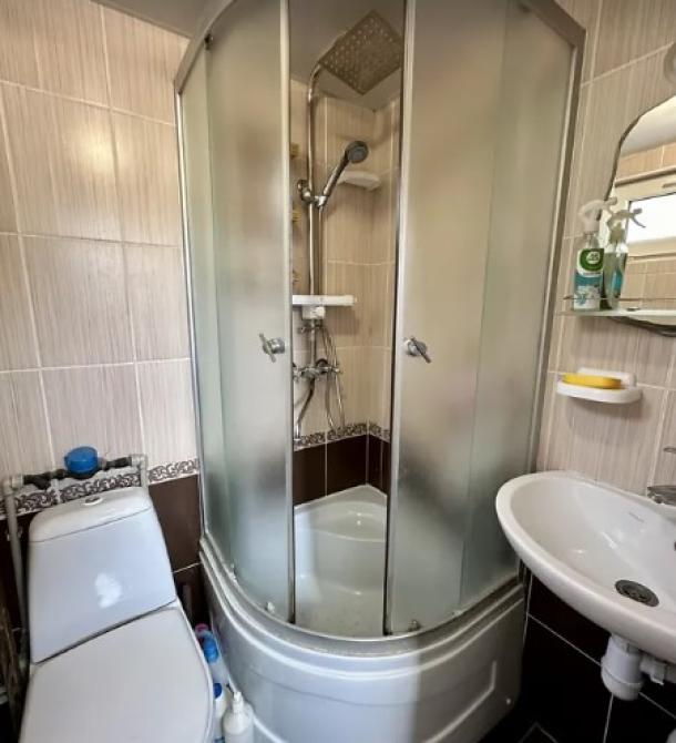 Дом, 3-кімн., Харьков, Москалевка