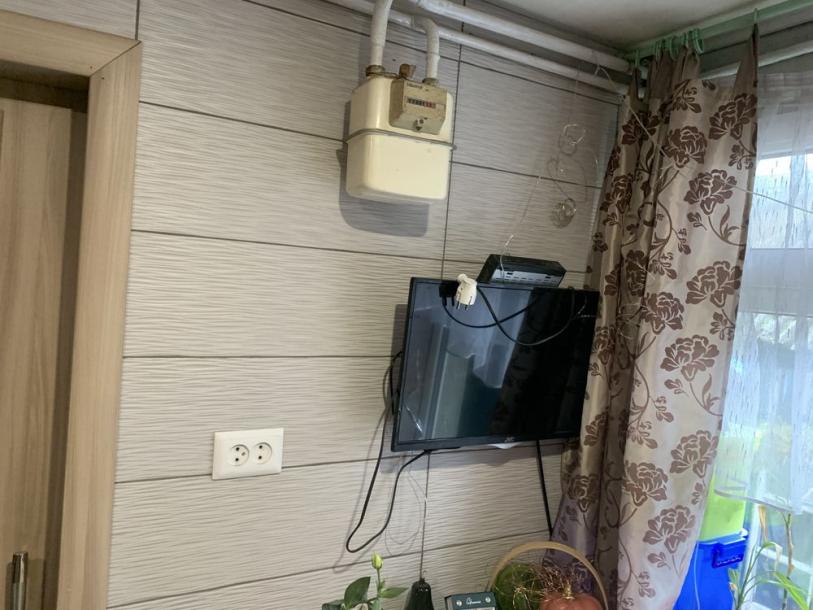 Дом, 6-кімн., Чугуев, Чугуевский район