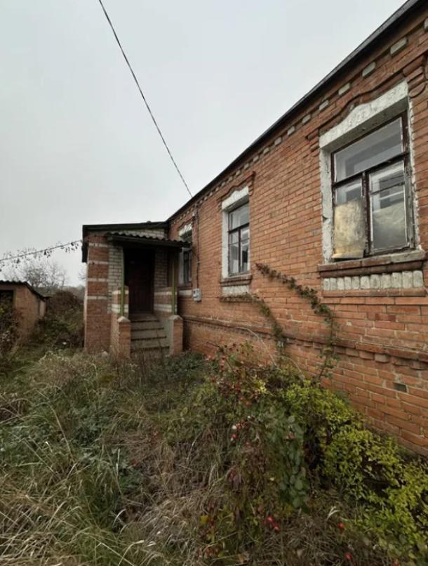 Дом, 6-кімн., Харьков, Ледное