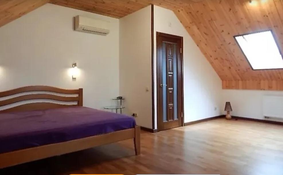 Дом, 4-кімн., Харьков, Журавлевка