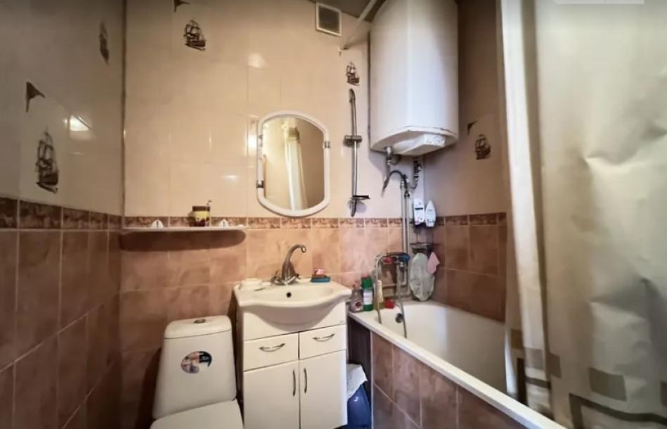 Дом, 4-кімн., Харьков, Шишковка