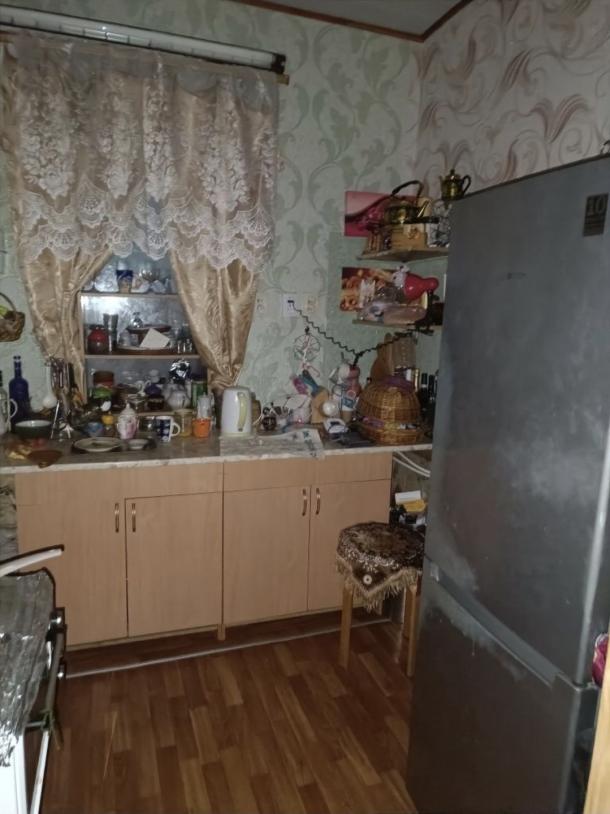 Дом, 3-кімн., Харьков, Песочин