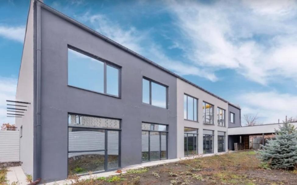 Дом, 5-кімн., Харьков, Павлово Поле