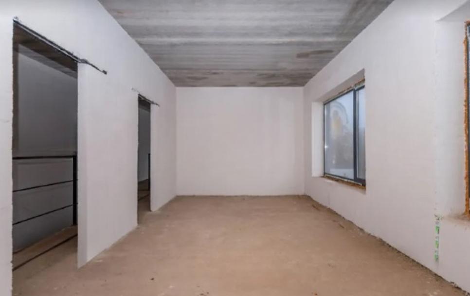 Дом, 5-кімн., Харьков, Павлово Поле