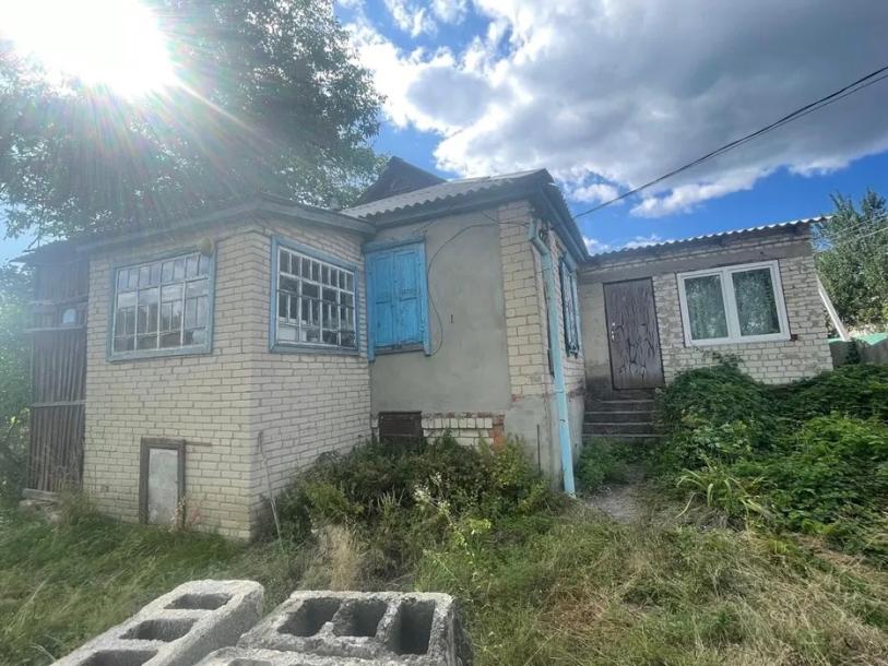 Дом, 3-кімн., Харьков, Песочин