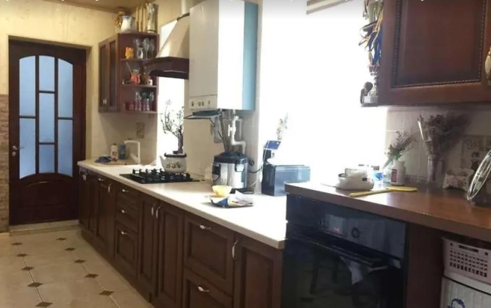 Дом, 5-кімн., Харьков, Москалевка