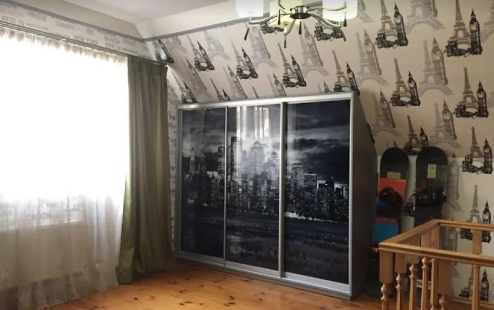 Дом, 5-кімн., Харьков, Москалевка