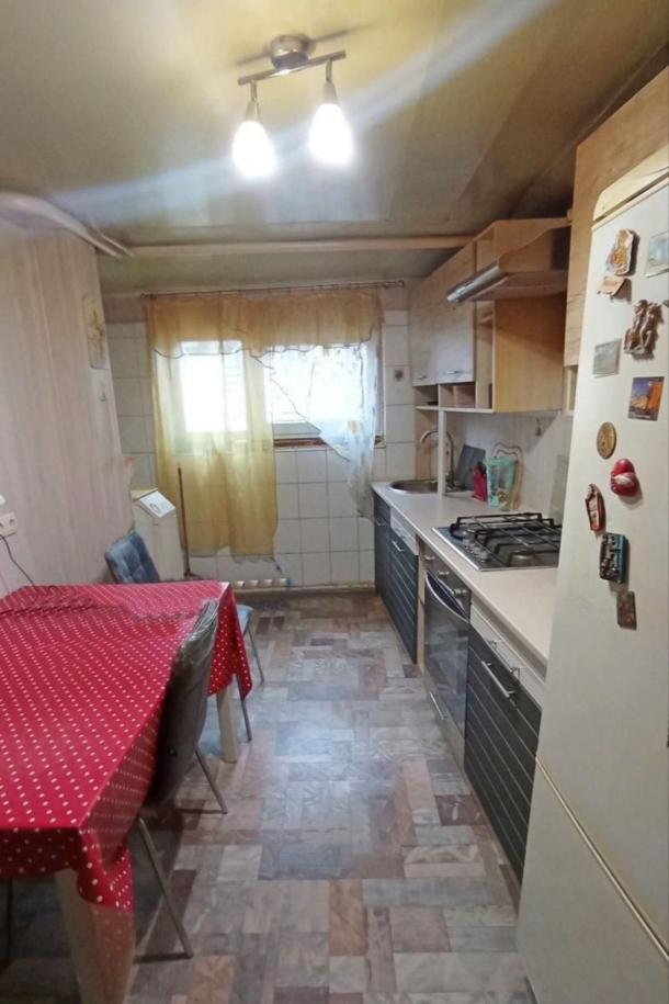 Дом, 3-кімн., Харьков, Павловка