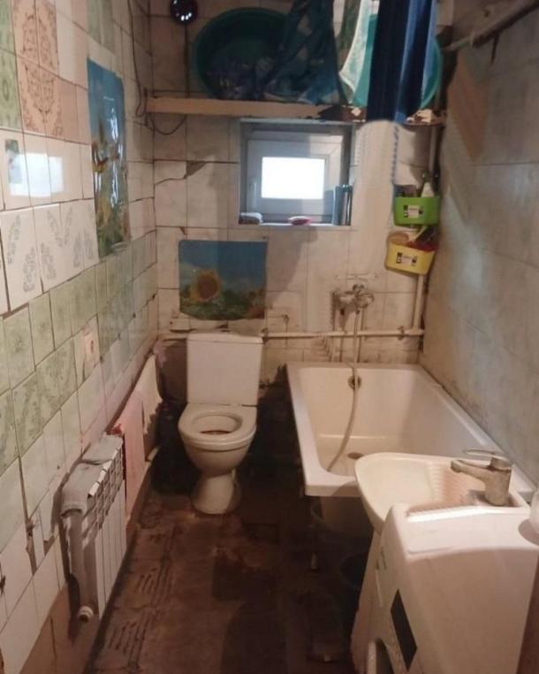 Дом, 3-кімн., Харьков, Павловка