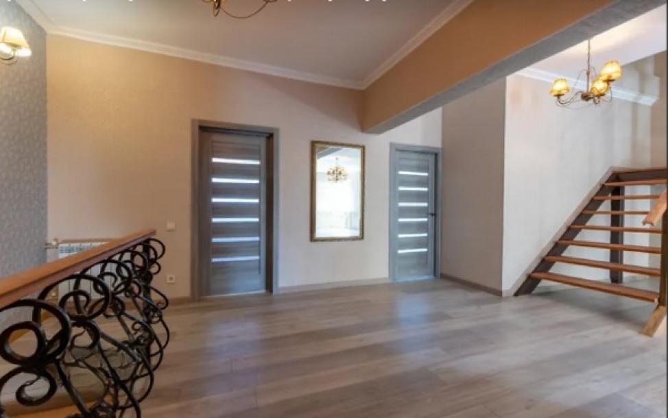 Таунхаус, 6-кімн., Харьков, Кирова поселок