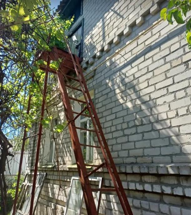 Дом, 3-кімн., Харьков, Ледное