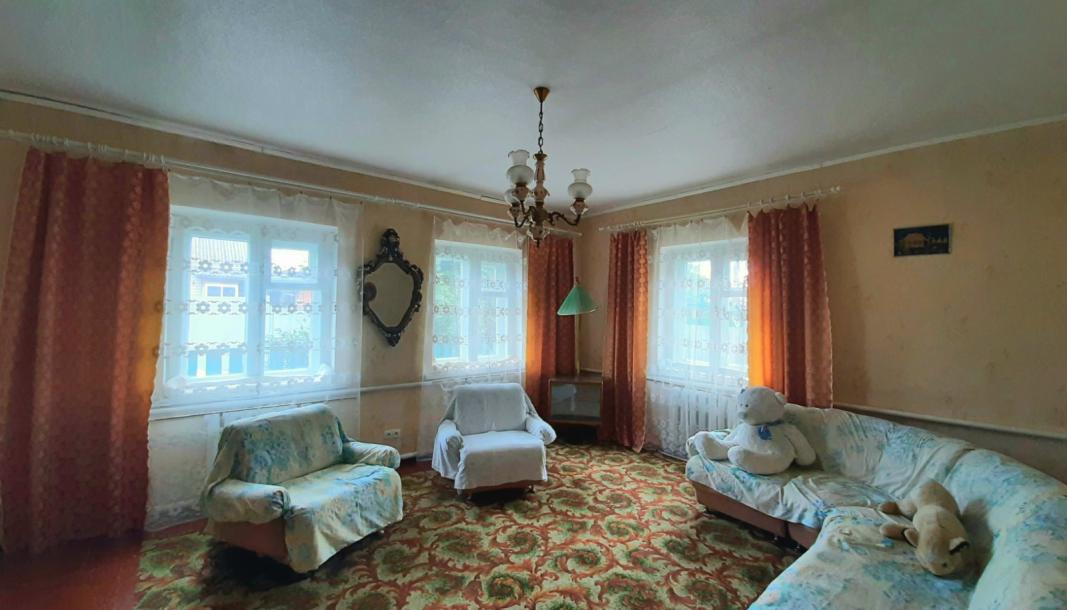 Дом, 4-кімн., Мерефа, Харьковский район