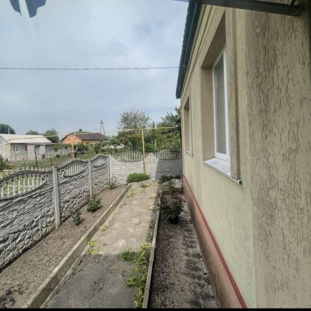 Дом, 4-кімн., Дергачи, Харьковский район