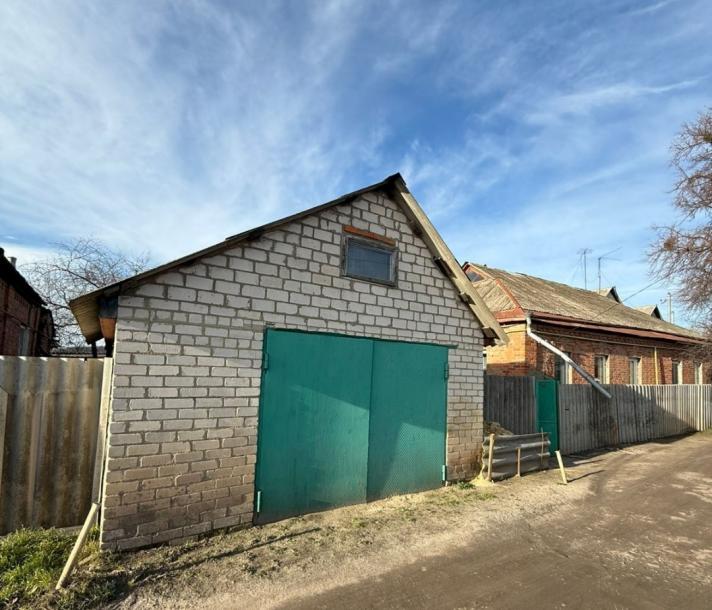 Дом, 4-кімн., Дергачи, Харьковский район